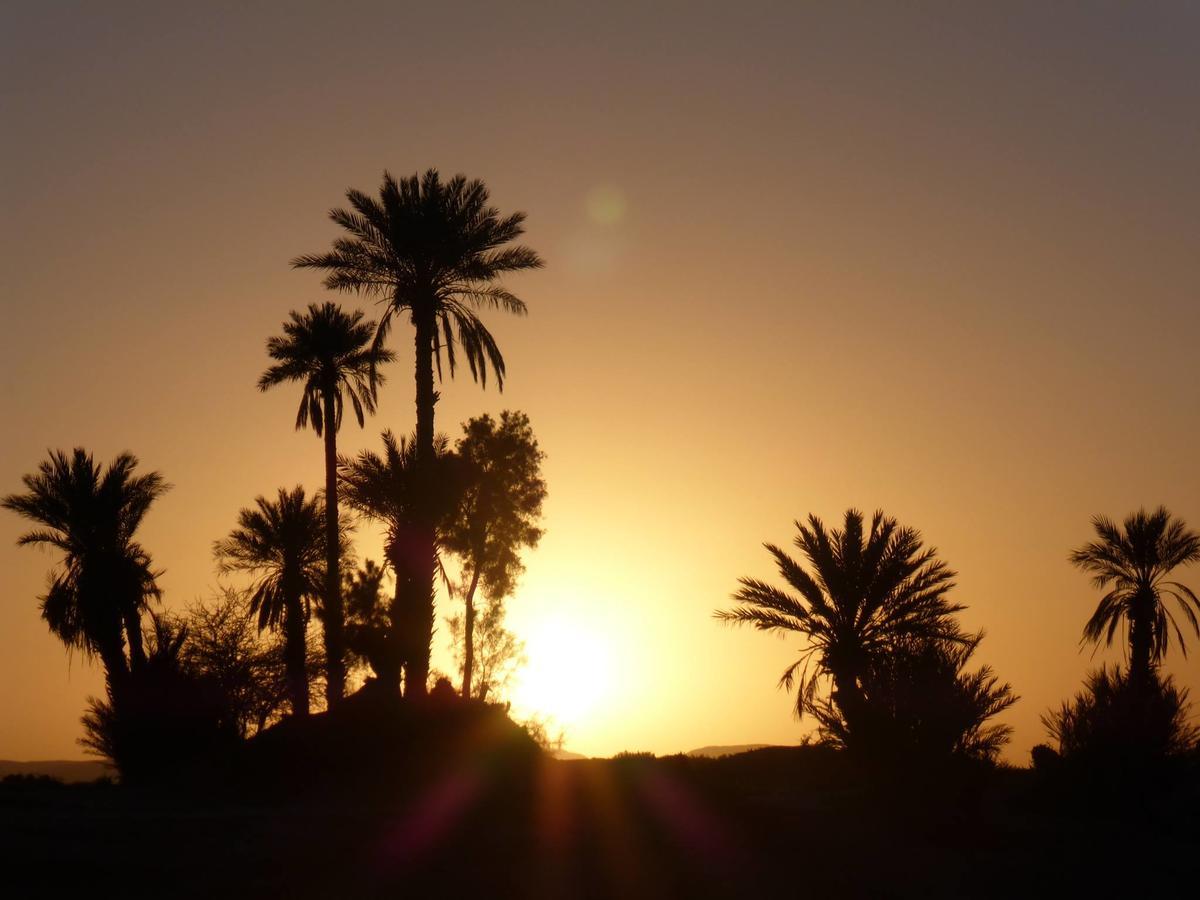 Auberge Hassi Ouzina Hotel Exterior foto