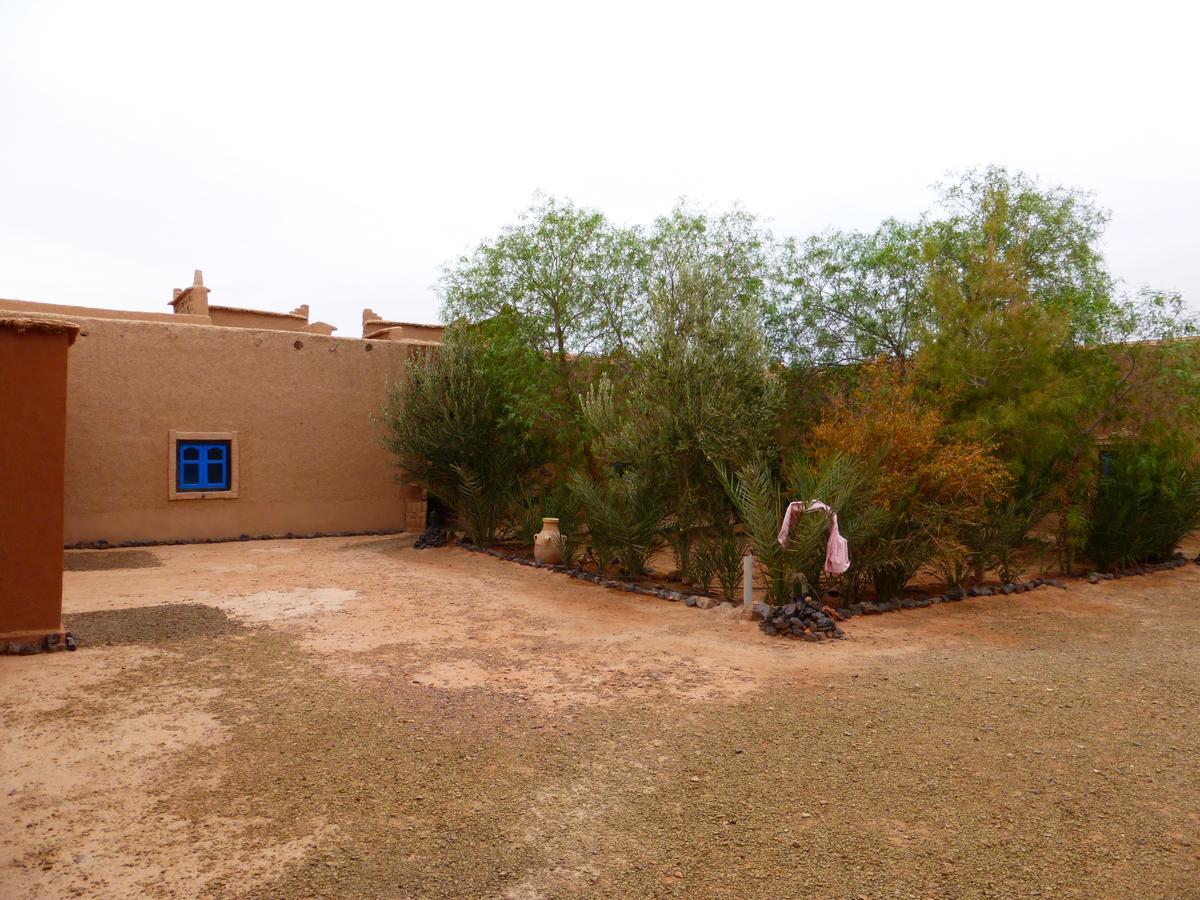 Auberge Hassi Ouzina Hotel Exterior foto